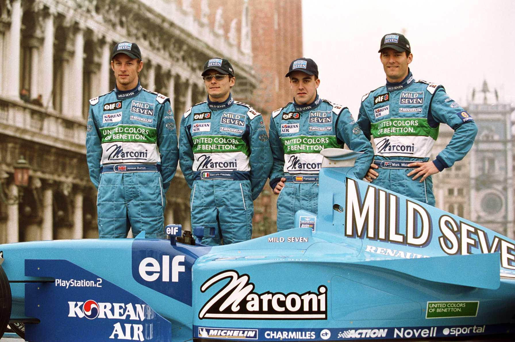 Jenson Button, Giancarlo Fisichella, Fernando Alonso y Mark Webber posan en la presentación de Benetton en Venecia