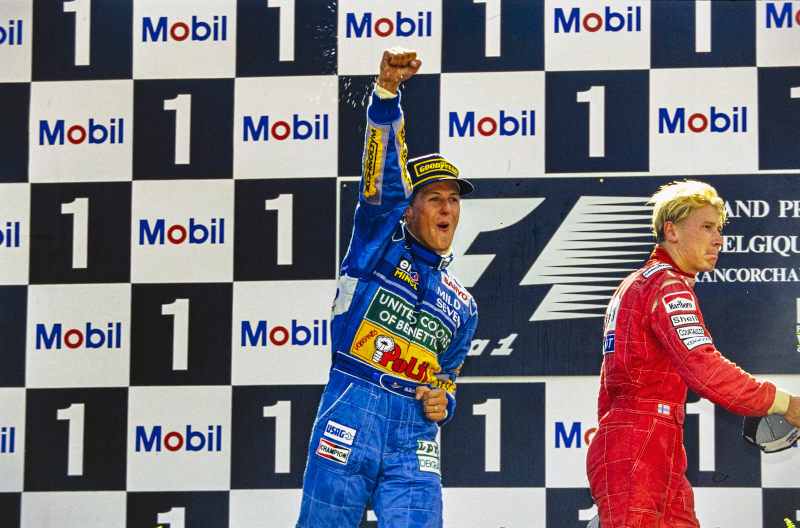 Michael Schumacher, celebrando su victoria en el GP de Bélgica 1994 de Fórmula 1